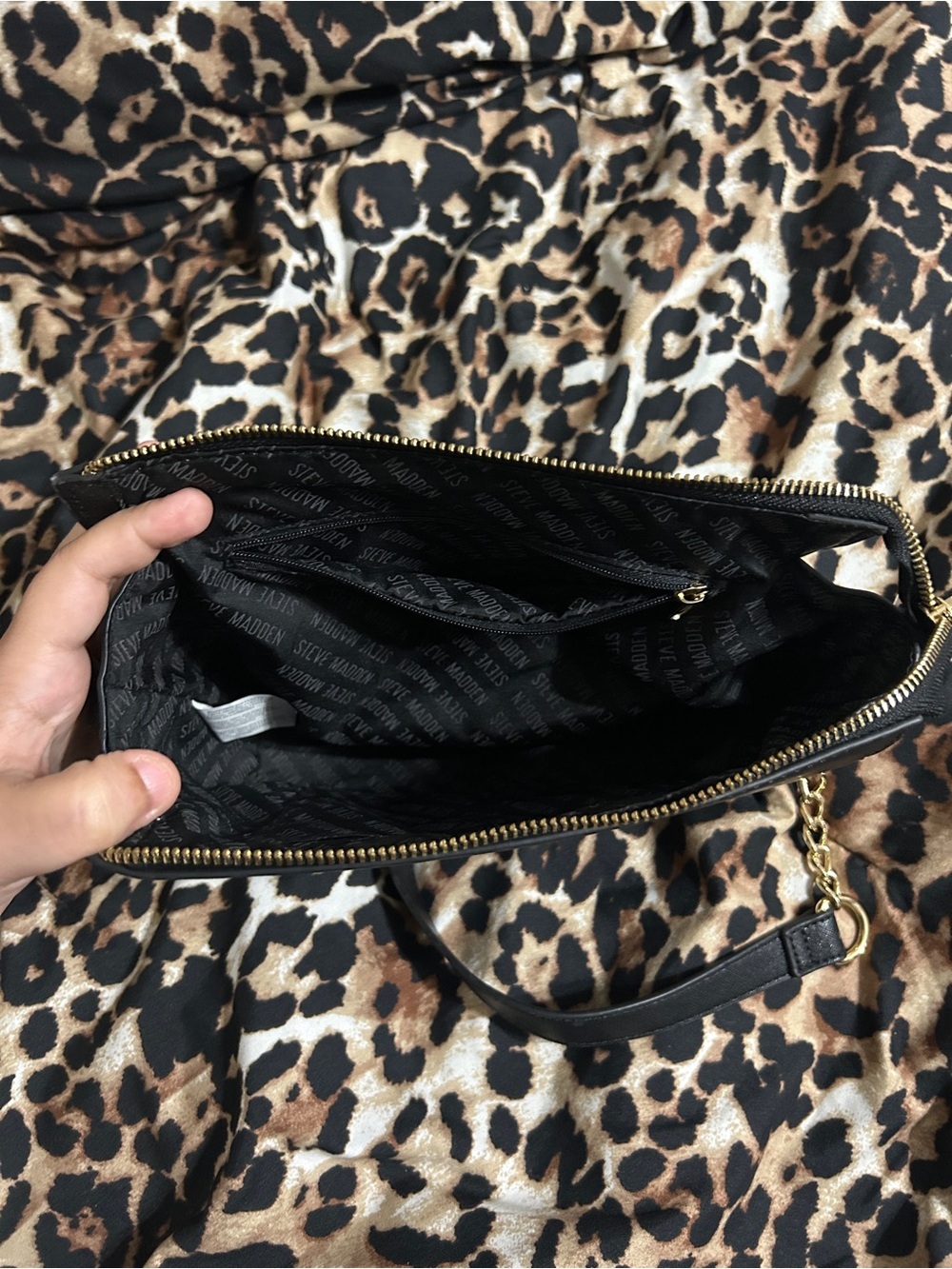 Steve Madden Black Logo Shoulder Bag with Gold Accents - Picture 3 of 3
